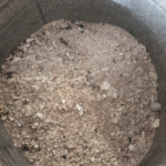 Où répartir la cendre de bois au potager ?